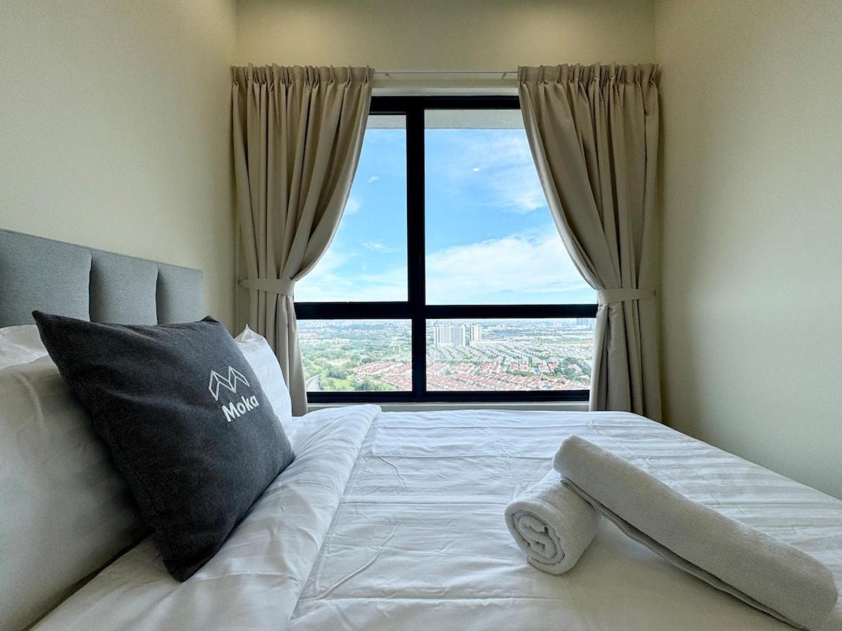 Elegant Urban Escape 3bdr By Moka *